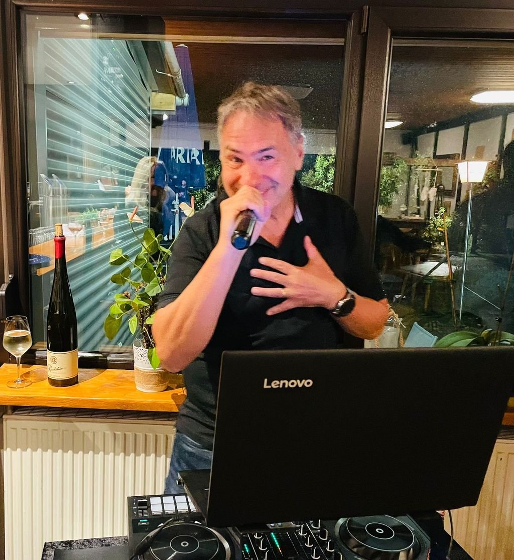 placeholder image-sq