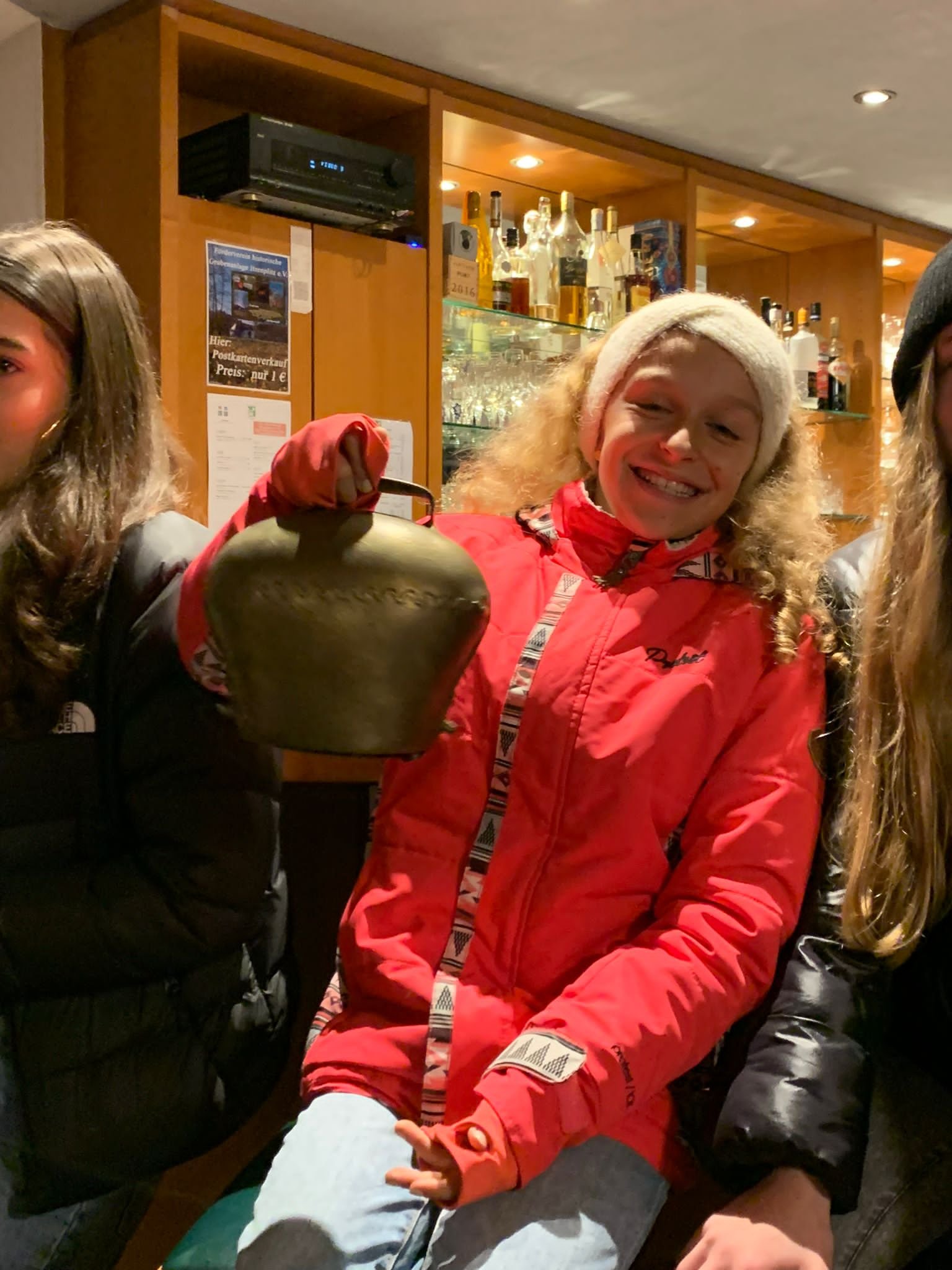 PHOTO 2023 12 08 21 18 18