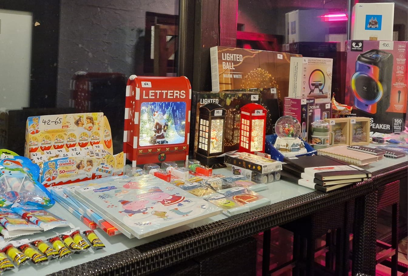 placeholder image-sq