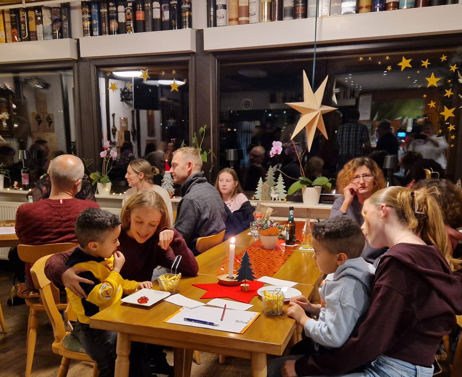 PHOTO 2023 12 08 21 18 18