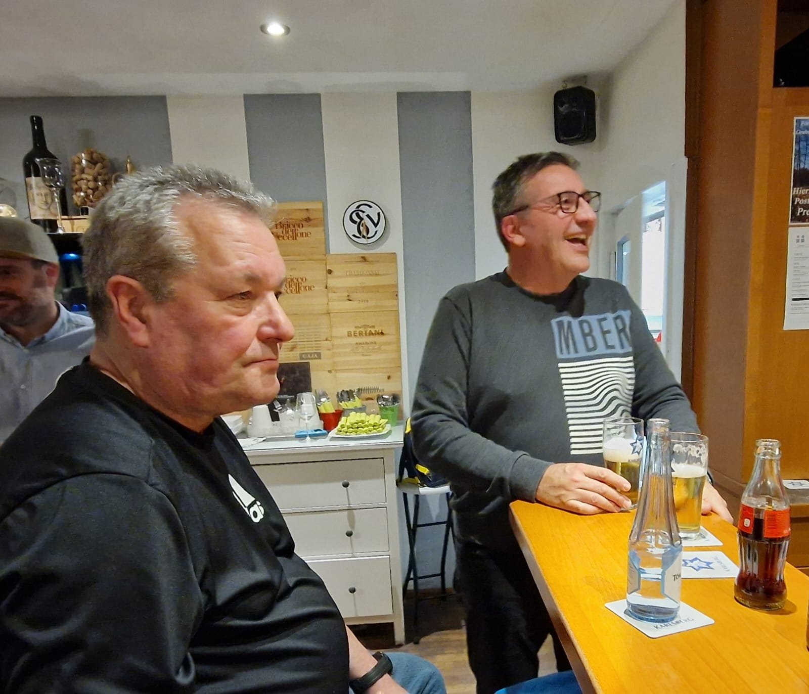 PHOTO 2023 12 08 21 18 18